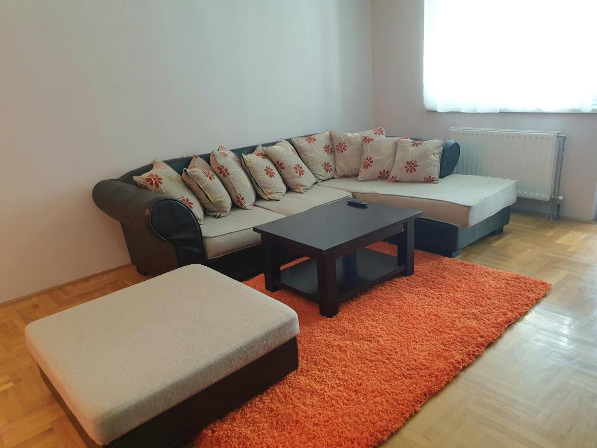 Apartman Mirage Сремска Митровица Екстериор снимка